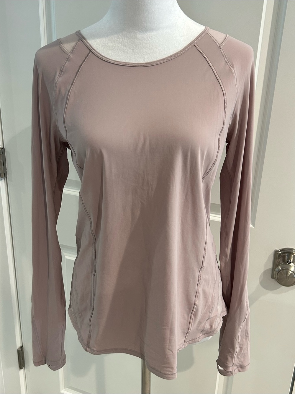 Lululemon Sculpt Long Sleeve
Powdered Mauve, Sz 8 (M)